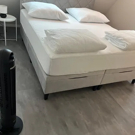 Moderne 4-zimmer شقة *