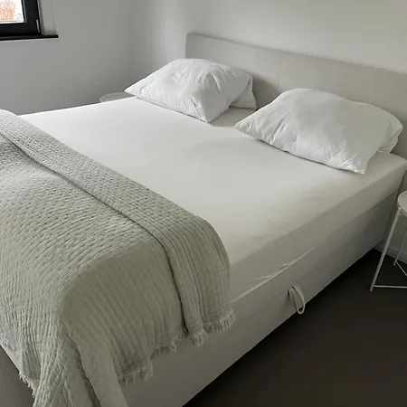 شقة Moderne 4-zimmer *