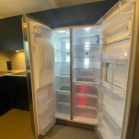 Moderne 4-zimmer شقة *